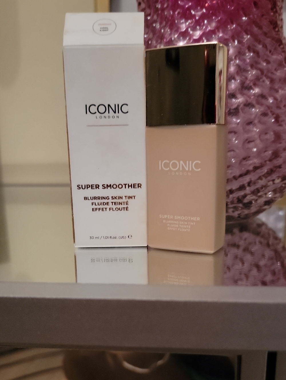 ICONIC London Super Smoother Blurring Tint. 1.01 Fl Oz. Full Size. Cool Light.
